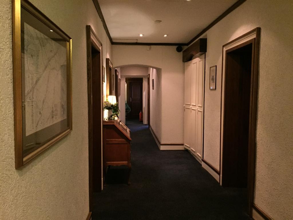 Hotel Haus Litzbr\u00fcck Düsseldorf