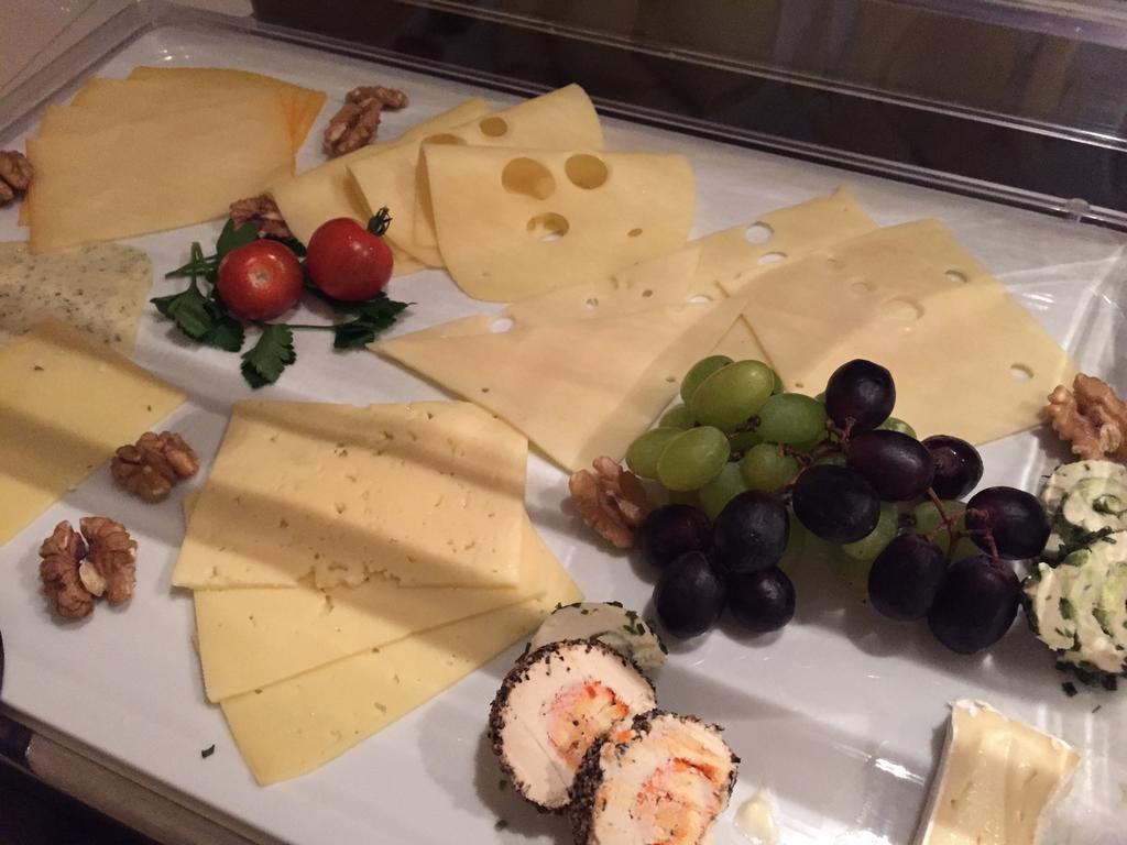 Hotel Haus Litzbr\u00fcck