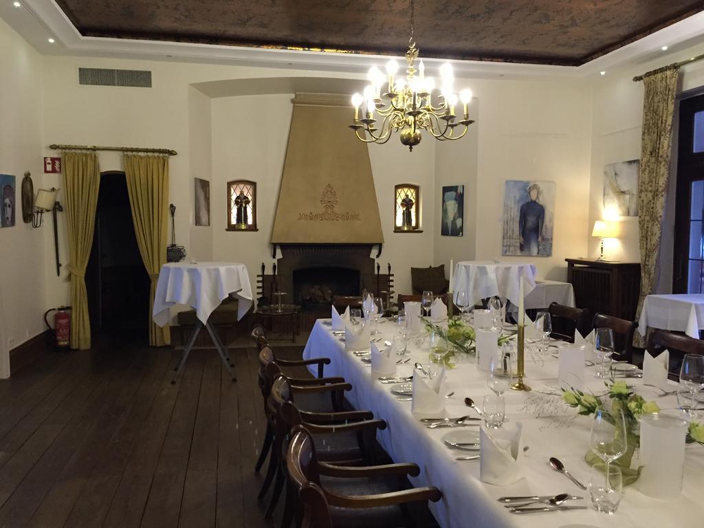 Hotel Haus Litzbr\u00fcck Düsseldorf