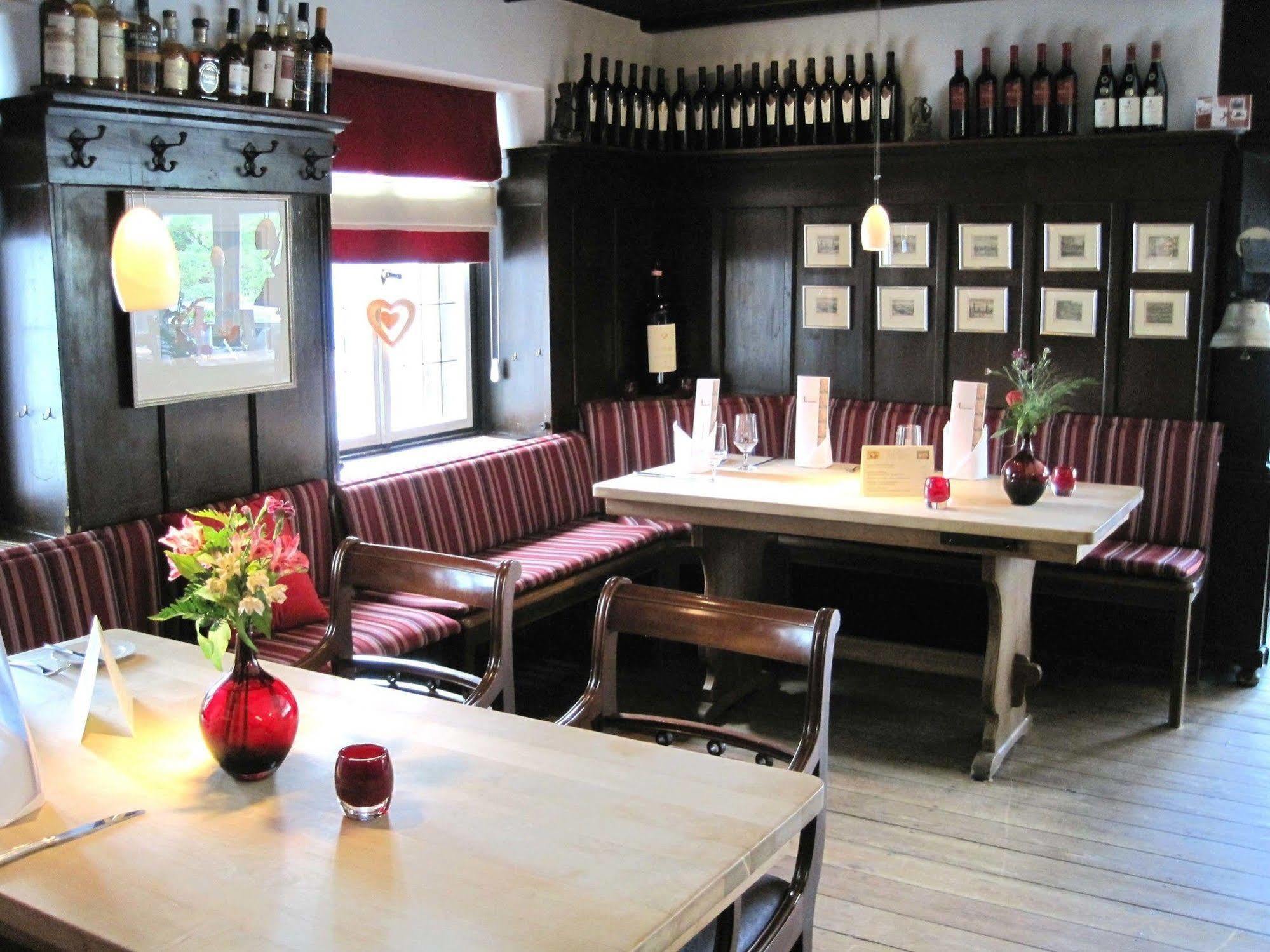 Hotel Haus Litzbr\u00fcck Düsseldorf