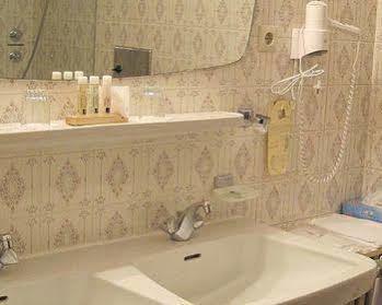 Haus Litzbr\u00fcck 3* Düsseldorf